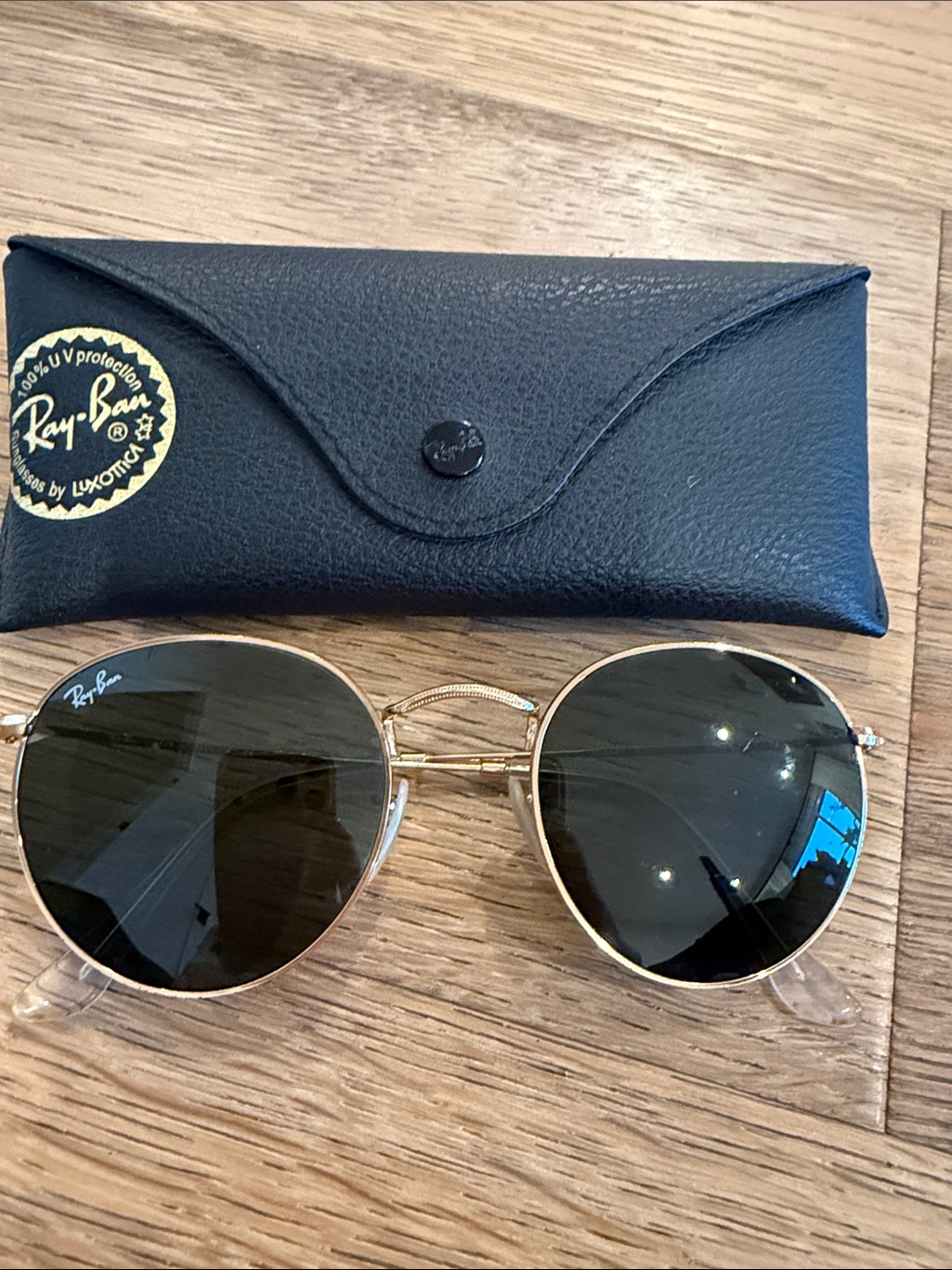 Ray-Ban Unisex Icons Round Sunglasses